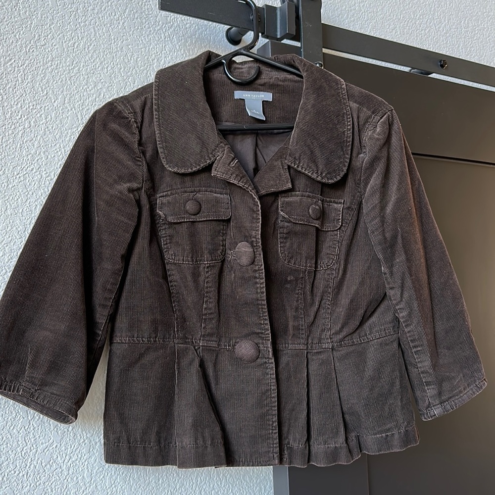 Ann Taylor - Chocolate-Brown Corduroy Peplum Jacket w/ Statement Buttons - SZ 8